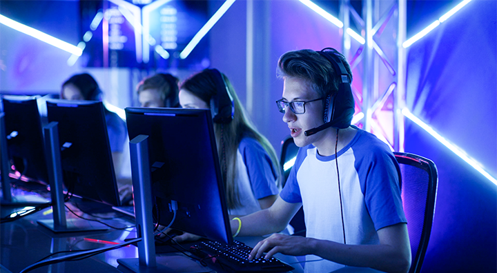 人力资源公司欧付宝欧付国际专注文娱及消费品领域的顾问指出如今二次元经济已不是小众经济